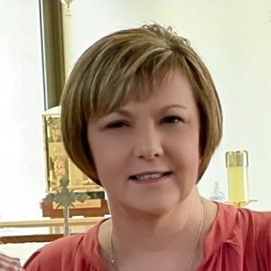 Meet your Posher, Leanne